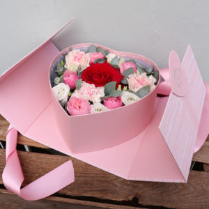 Love Heart Flower Box