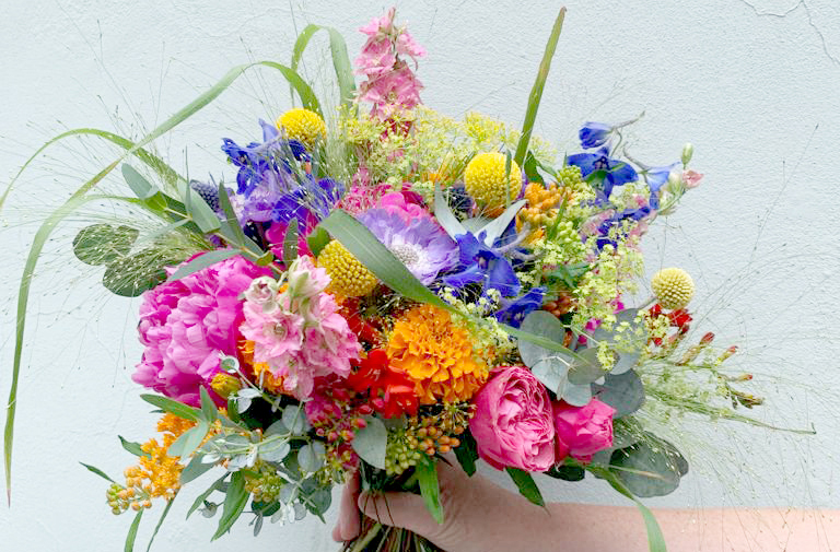 How to Keep Your Cut Flowers Lovely for Longer in the Heat