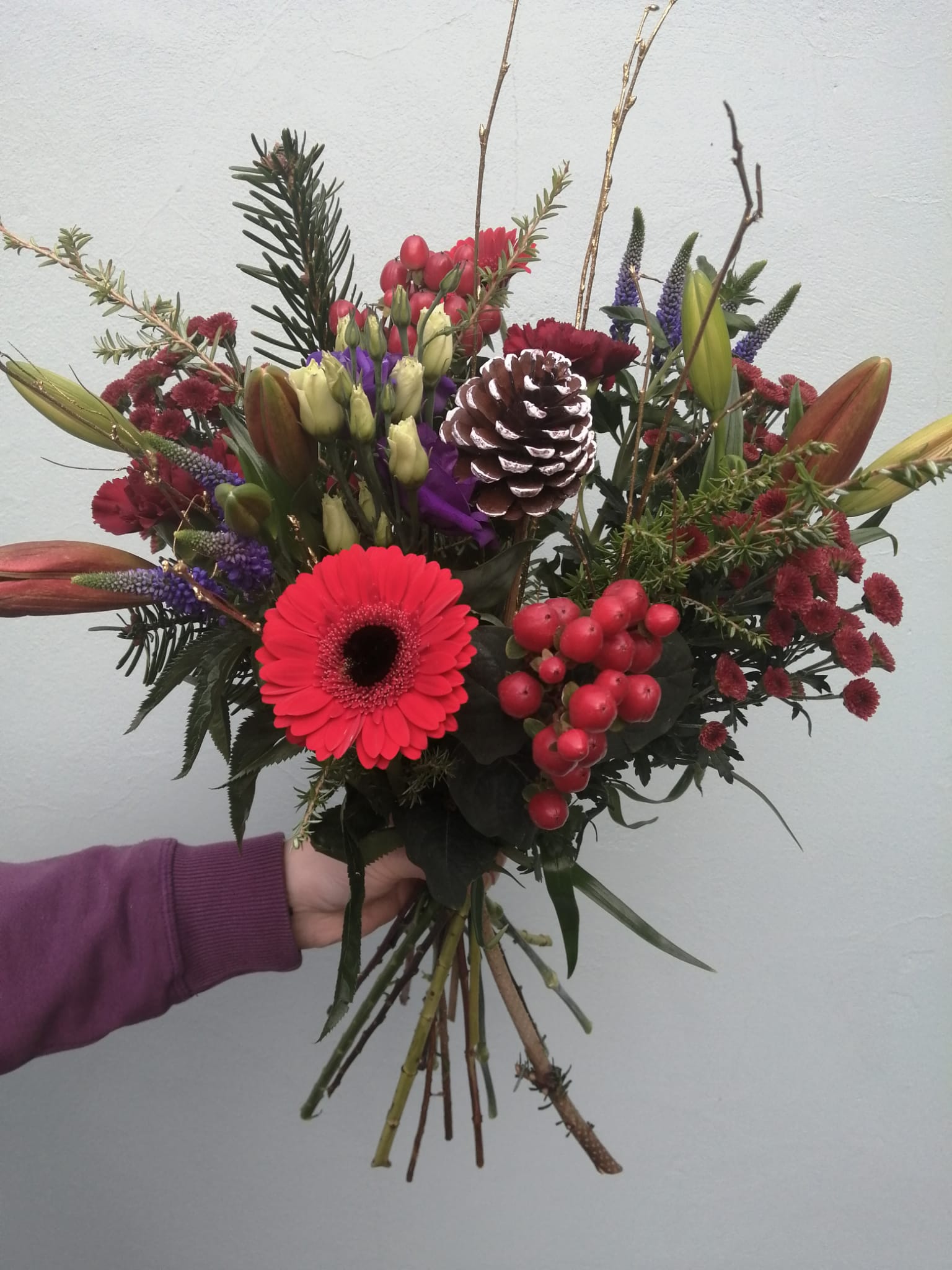 Holly Jolly - Image 2